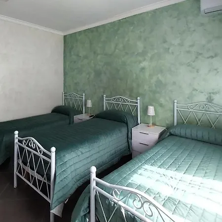 Holiday home Awesome In Ponte San Cono, Buccin Buccino