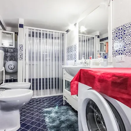 Holiday home Awesome In Ponte San Cono, Buccin