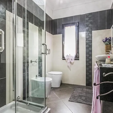 Holiday home Awesome In Ponte San Cono, Buccin