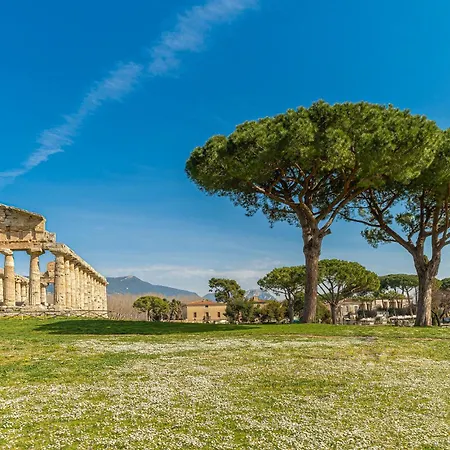 Holiday home Awesome In Ponte San Cono, Buccin Buccino